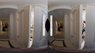 Lindsey (Jade Nile) fucks you in VR