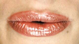 Photography Session Turns Into a Fuck Session with Kali Roses