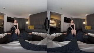 Ivy LeBelle stops by the hotel room of a man in need of a nice big ass in sexy stockings