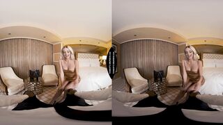 Emma Hix shows she can take a big black cock with ease