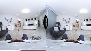 Jenna J Ross Satisfies Her Super Fan