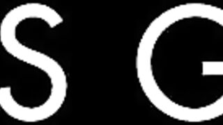 Dee Williams is the hot milf her client always wanted to bang