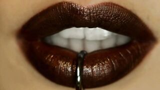 Nicole Aniston fucking in the bed with her bubble butt