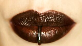 Elana Bunnz Exposes Her Booty in Ass Spectacular with Black Cock