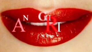 Velicity Von has a nice ass