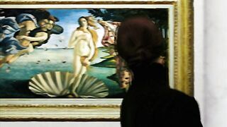 American Julia Bond fucking in the bedroom with her petite