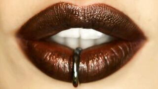 Alexa Tomas fucking in the bench with her black hair