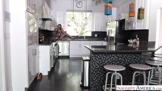 JoJo Kiss fucking in the bed with her blue eyes