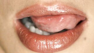 Brunette Daphne Rosen Uses Blowjob To Land Dream Job