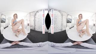 Emma Hix Invites You to a VR Hotel Fuck Fest