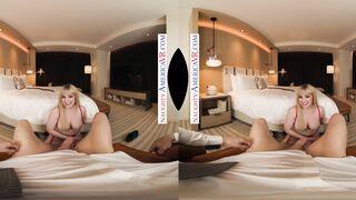 Jessica Ryan unzips your pants for that thick cock of yours