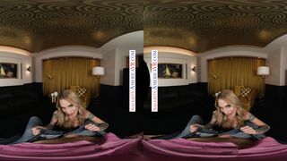 Gorgeous Big Tittied Blonde MILF Sarah Jessie loves a good hard pounding of her delicious pussy