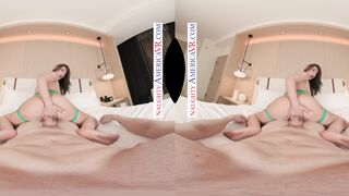 Sexy pornstar Whitney OC loves to ride your cock