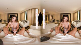 French Babe Cassie Del Isla in Lingerie Ready to Fuck