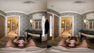 Pornstar River Lynn knows how to take proper care of your big, thick dick