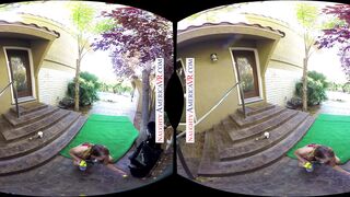 It's your lucky day scoring a hole-in-one with Carter Cruise