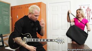 Music Teacher Fucks Coed in Classroom Secretly