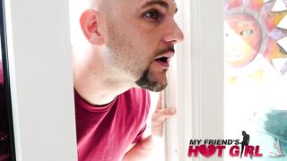 Aaliyah Hadid fucking in the couch with her black hair