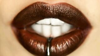 Blonde Emma Starr Fucks Neighbor Post-Vacation with Husband