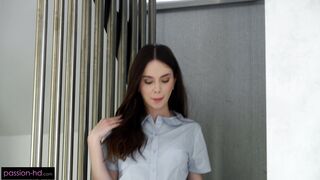 Tutor's Crush: Liz's Revealing Study Session