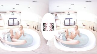 Bathtime With MILF Natalie