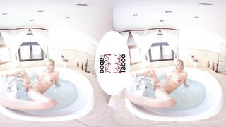 Bathtime With MILF Natalie