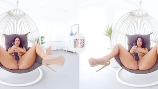 Claudia's Big Booty Call