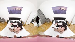 Family Party Isn&rsquo;t Over Yet