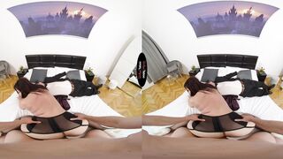 Family Party Isn&rsquo;t Over Yet