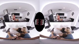 Family Foursome Is Awesome!