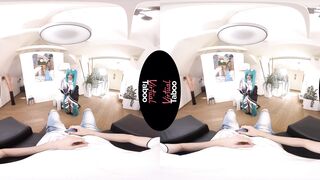 Cosplay All The Way: Sis Gets A Creampie