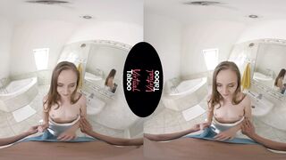 Family Chronicles: New Maid Is Great