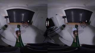 Professor's Mini-Golf Bet: Pussy Pleads to Stay in School