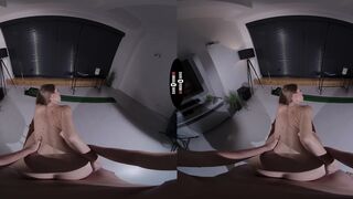 Professor's Mini-Golf Bet: Pussy Pleads to Stay in School