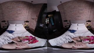 Lisi Kitty Fucks Her Way to Free Lingerie in VR