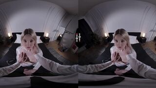 Eliza Eves' Morning Delight: Boss's Assistant Fills Her Cravings