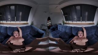 Landscape Of Lust: Aubrey's Strict Room Rules & Sex Trials