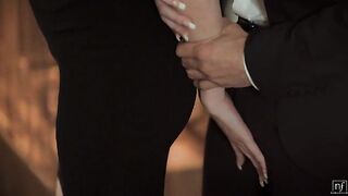 Forbidden Affairs - S32:E10