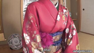 Yuria Tominaga's Deep Throat Blowjob Adventure in Kimono